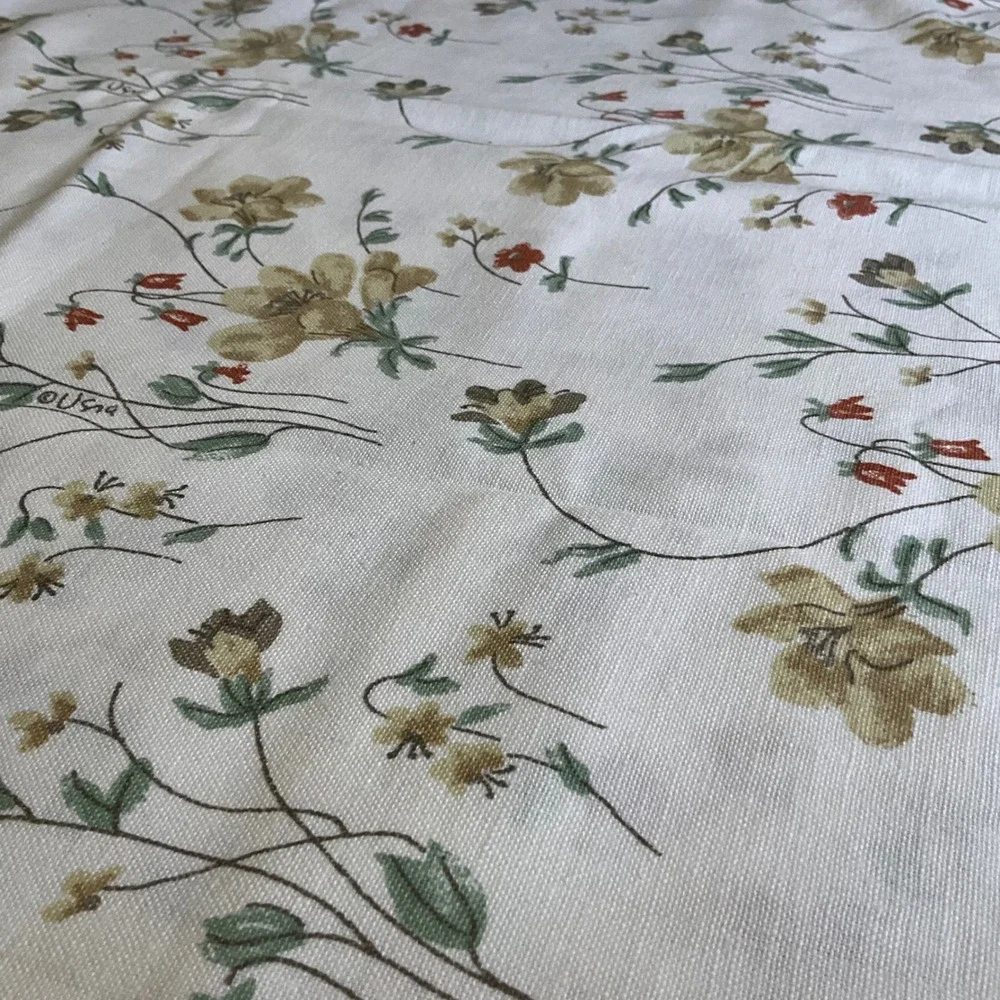 Vintage Vera Neumann Tablecloth Floral‎ Fabric Cream Yellow Red Flowers Green